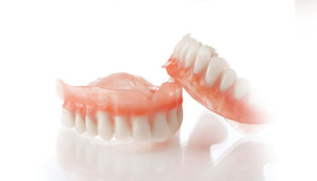 How to Choose Between Partial Dentures and Full Dentures for Your Dental Needs?